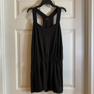 Gap Body Fit Size Small athletic tank top with drawstring waist